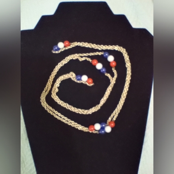 VTG Necklace Acrylic Bead Station Chain Endless 54" Red White Blue Patriotic - Picture 2 of 4